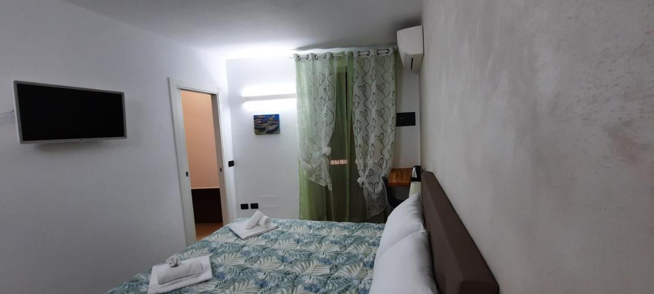 Affittacamere Ambrosia Manarola Exteriér fotografie